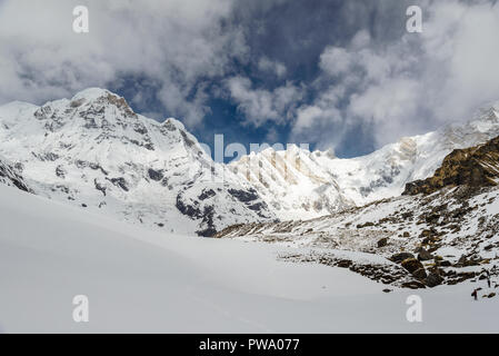 Die malerische Landschaft rund um Annapurna Base Camp in Nepal Stockfoto