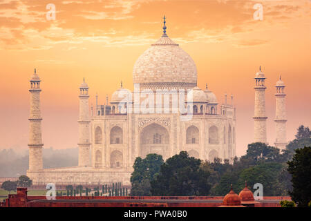 Taj Mahal auf Sonnenaufgang Sonnenuntergang, Agra, Indien Stockfoto