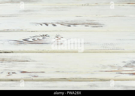 Weiß retro Holz- Hintergrund. Hintergrund Textur des Alten weiß lackierten Holz- linien. Weiß lackiertem Holz mit Muster für den Hintergrund. Stockfoto