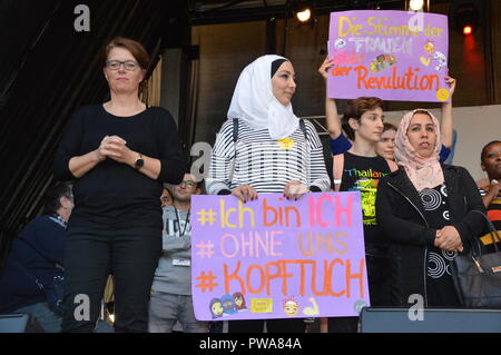 Grossdemo unteilbar 13102018 Berlin Foto Matthias Wehnert Stockfoto