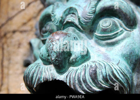 Drachen Statue in einem Park in China Stockfoto