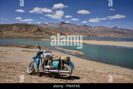 Emerald Lake Yashilkul, Pamir Highway, Tadschikistan Stockfoto