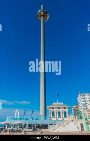 British Airways, i360, Aussichtsturm, 450 m hohe, Brighton Seafront, Brighton, Sussex, England Stockfoto