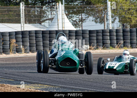 Rennstrecke von Jarama, Madrid, Spanien. 13. - 14. Oktober, 2018: Wettbewerb der Historischen Grand Prix Automobile Association (HGPCA) an der Rennstrecke von Jarama bei Madrid, Spanien. Enrique Palacio Sans./Alamy leben Nachrichten Stockfoto