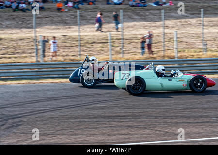 Rennstrecke von Jarama, Madrid, Spanien. 13. - 14. Oktober, 2018: Wettbewerb der Historischen Grand Prix Automobile Association (HGPCA) an der Rennstrecke von Jarama bei Madrid, Spanien. Enrique Palacio Sans./Alamy leben Nachrichten Stockfoto