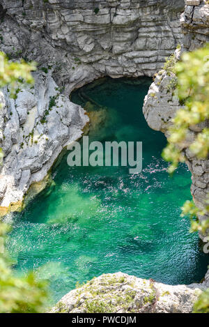 Moraca River Canyon in Montenegro. Stockfoto