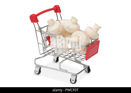 Champignons in einem Supermarkt Warenkorb Stockfoto