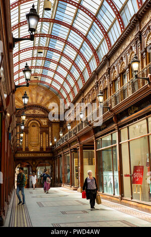 Großbritannien, England, Tyneside, Newcastle upon Tyne, Innen 1906 Zentrale Arcade Stockfoto