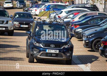 Fahrerlose Fahrzeuge in Milton Keynes, England, UK getestet Stockfoto