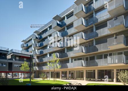 Wien 1230, Wohnanlage Carlbergergasse 105 Stockfoto