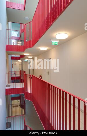 Wien 1230, Wohnanlage Carlbergergasse 105 Stockfoto