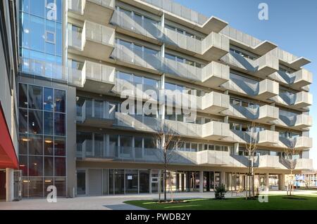 Wien 1230, Wohnanlage Carlbergergasse 105 Stockfoto