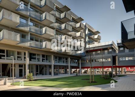 Wien 1230, Wohnanlage Carlbergergasse 105 Stockfoto