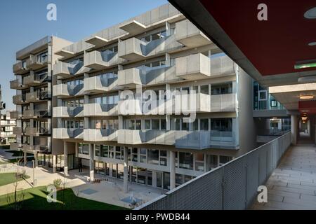 Wien 1230, Wohnanlage Carlbergergasse 105 Stockfoto