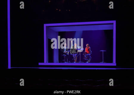 London, Großbritannien. 15. Oktober 2018. Photocall: Unternehmen am Gielgud Theatre, London, UK. 15. Oktober 2018. Bild Capital/Alamy leben Nachrichten Stockfoto