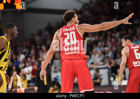 Deutschland, Bamberg, Brose Arena - 15. Okt 2018-BBL, Basketball, 1. Bundesliga - Brose Bamberg vs. MHP RIESEN Ludwigsburg - Bild: Elias Harris (Brose Bamberg, Nr. 20) Foto: HMB Medien/Ryan Evans Credit: Ryan Evans/Alamy leben Nachrichten Stockfoto