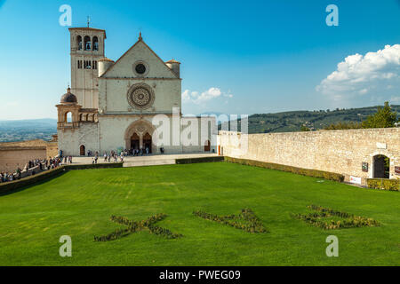 Obere Basilika des heiligen Franz von Assisi. Assisi, Perugia, Umbrien, Italien Stockfoto