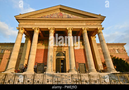 Halle für Kunst - Kunsthalle. Budapest, Ungarn Stockfoto