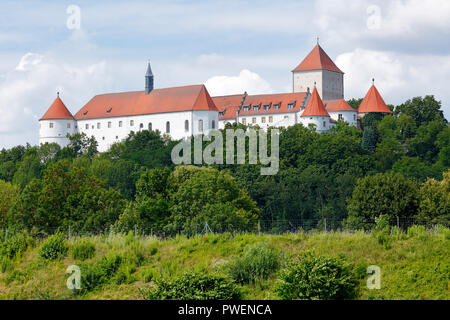 D-Woerth-an-der-donau, Donau, Oberpfalz, Bayern, Schloss Wörth an der Donau, Renaissance, Panorama, Landschaft, Wiese, Wald Stockfoto