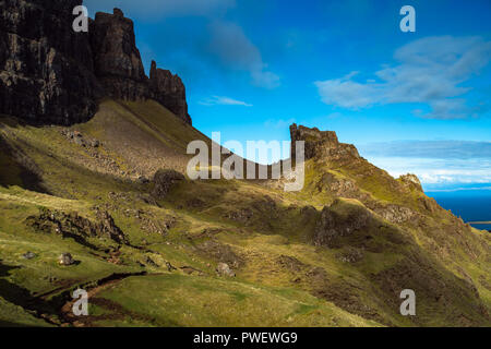 Serpentinen, die quiraing, trotternish Ridge, Isle of Skye, Schottland, Großbritannien Stockfoto