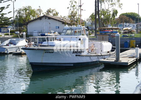 Sheriff Boote in der Marina del Rey günstig Stockfoto