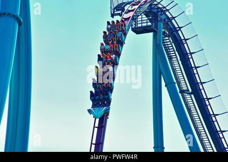 Orlando, Florida, USA; 05. August 2018 höchste, schnellste und längste Mako Achterbahn in Seaworld in International Drive, Orlando, Florida Stockfoto