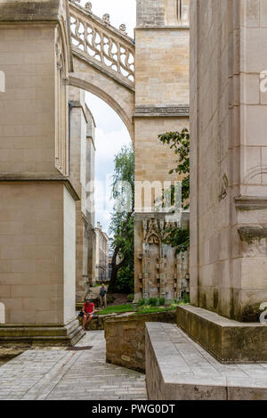 Bordeaux, Frankreich - 22. Juli 2018: Außenansicht von St. Andrew Kathedrale von Bordeaux. Stockfoto