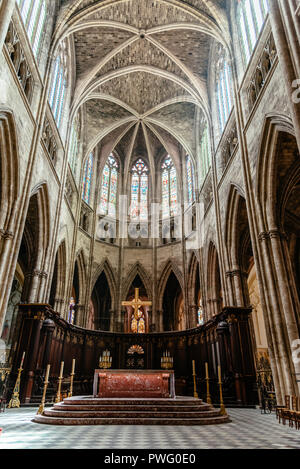 Bordeaux, Frankreich - Juli 22, 2018: Innenansicht des Hl. Andreas Dom Stockfoto