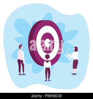 Leute stehen um Target Pfeil erfolgreiches Team Business Strategie das Ziel das Konzept die Geschäftsmann Frau Teamarbeit Erfolg flachbild Vector Illustration Stock Vektor