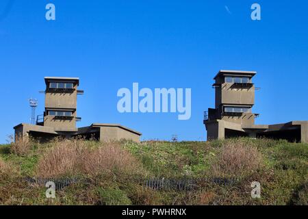 Aussichtstürme an Landguard fort in Ipswich, Suffolk. Oktober 2018. Stockfoto