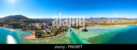 Luftaufnahme See von Annecy Waterfront in Frankreich Stockfoto