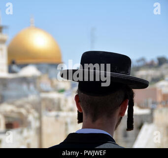 Einen orthodoxen Juden in Jerusalem. Stockfoto