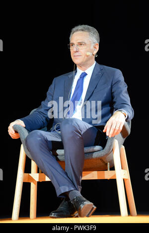 Rom, Italien. 16 Okt, 2018. Gabriele Buia, Präsident von Tanz, bei der Vollversammlung des Nationalen Verbandes der Gebäude Konstruktoren, im Auditorium der Vermittlung von Rom statt. Credit: Unabhängige Fotoagentur/Alamy leben Nachrichten Stockfoto