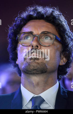 Rom, Italien. 16 Okt, 2018. Danilo Toninelli, Minister für Infrastruktur und Verkehr, an der ANCE Montage, Nationaler Verband der Gebäude Konstruktoren, im Auditorium der Vermittlung von Rom statt. Credit: Unabhängige Fotoagentur/Alamy leben Nachrichten Stockfoto