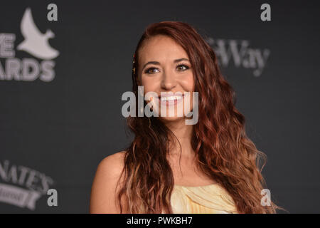 Nashville, USA. 16. Okt 2018. Auf dem roten Teppich auf der 49. jährlichen Dove Awards in Lipscomb Universität in Nashville, Tennessee am 16. Oktober 2018. - Foto: Marty Jean-Louis Credit: Marty Jean-Louis/Alamy leben Nachrichten Stockfoto
