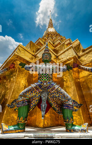 Yaksha Wächter, Wat Phra Kaew, Bangkok, Thailand Stockfoto