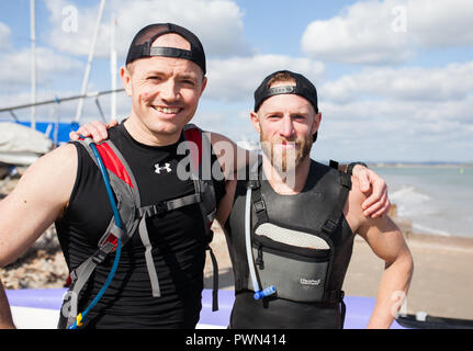 Gruppenbild der Gewinner eines Drachenboot Stockfoto