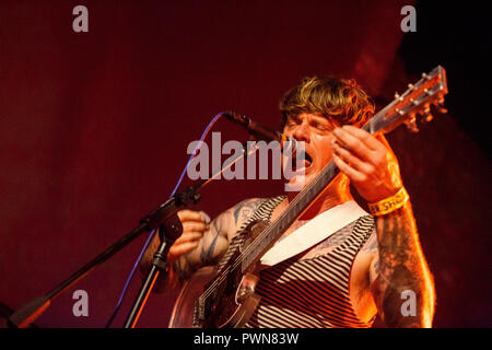 Oh sieht (Dir oh Sieht) John Dwyer - 12. Juli 2018 - Kessel Shop Newcastle - Live Konzert Stockfoto