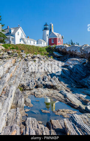 Pemaquid Point Light ist ein historischen US-Leuchtturm in Bristol, Lincoln County, Maine in Pemaquid Point Light Park und beinhaltet die Fischer Stockfoto