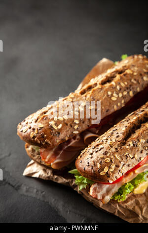 Klassische BLT-Sandwiches Stockfoto
