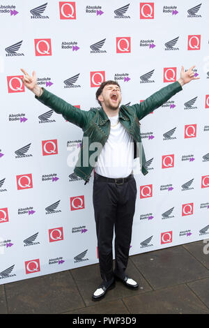 London, Großbritannien. Oktober 2018. London, Großbritannien. Oktober 2018. The Round House Chalk Farm Tom Grennan kommt bei den Q Awards 2018 in Verbindung mit Absolute Radio People im Bild: Tom Grennan Quelle: Dean Fardell / Alamy Live News Feed / Alamy Live News Stockfoto