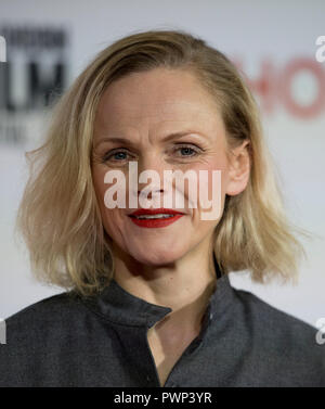 Manchester, Großbritannien. 17. Oktober 2018. Schauspielerin Maxine Peake Wer spielt den Charakter von Nellie kommt an der BFI London Film Festival Premiere von Peterloo, am Haus Komplex in Manchester. Quelle: Russell Hart/Alamy leben Nachrichten Stockfoto