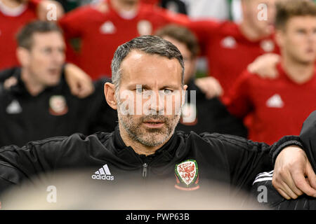 Dublin, Dublin, Irland. 16 Okt, 2018. Ryan Giggs vor der Rep. von Irland Wales UEFA Nationen Liga Match im Aviva Stadium. Endstand Irland 0-1 Wales Credit: Ben Ryan/SOPA Images/ZUMA Draht/Alamy Live News vs. Stockfoto