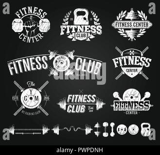Typografische Fitness Embleme Kreidezeichnung Vorlage für Ihr Logo Design Stock Vektor