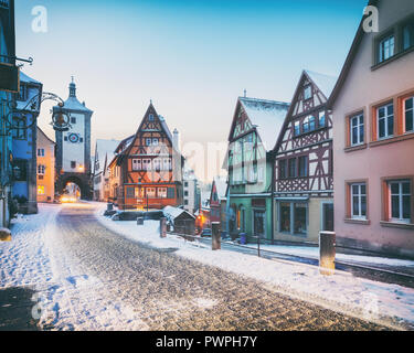 Super Winter in der Altstadt von Rothenburg o.d. Tauber, Mittelfranken, Bayern, Deutschland Stockfoto