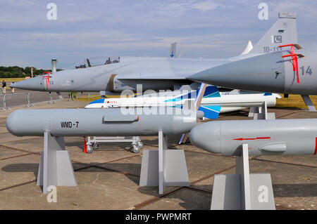 PAC JF-17 Thunder CAC Xiaolong (FC-1 Fierce Dragon) Jet fighter plane durch Pakistan Aeronautical Complex (PAC) und die Chengdu Aircraft Corporation Stockfoto