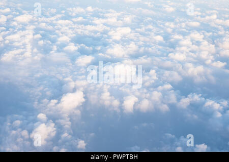 Abstrakt Blau Himmel und Wolken Hintergrund Stockfoto