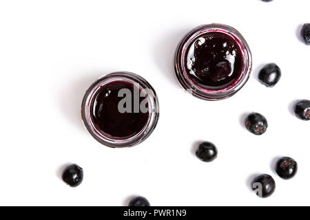 Aronia Konfitüre in einem Glas Top View Stockfoto