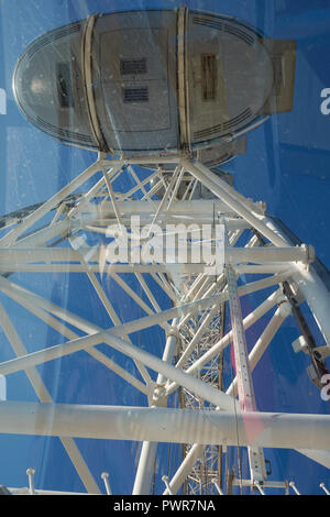 LONDON/Großbritannien - 26. Juni 2018: die Kapsel von London Eye - beliebte Attraktion und Symbol der Stadt. Stockfoto