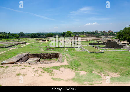 Ansicht von oben oder die Mahanavami Dasara Dibba Dibba in Hampi, Karnataka, Indien. Stockfoto